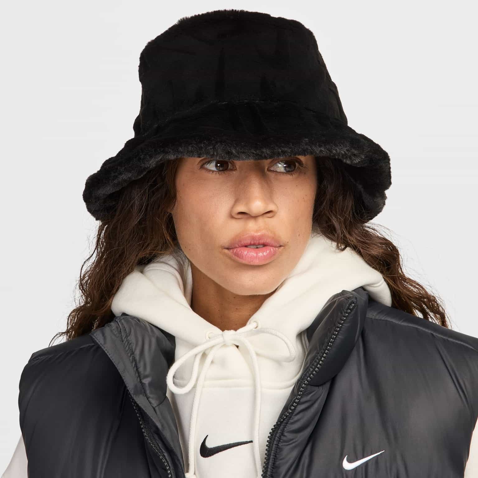 Panamă Nike Apex Faux Fur Bucket Hat 2