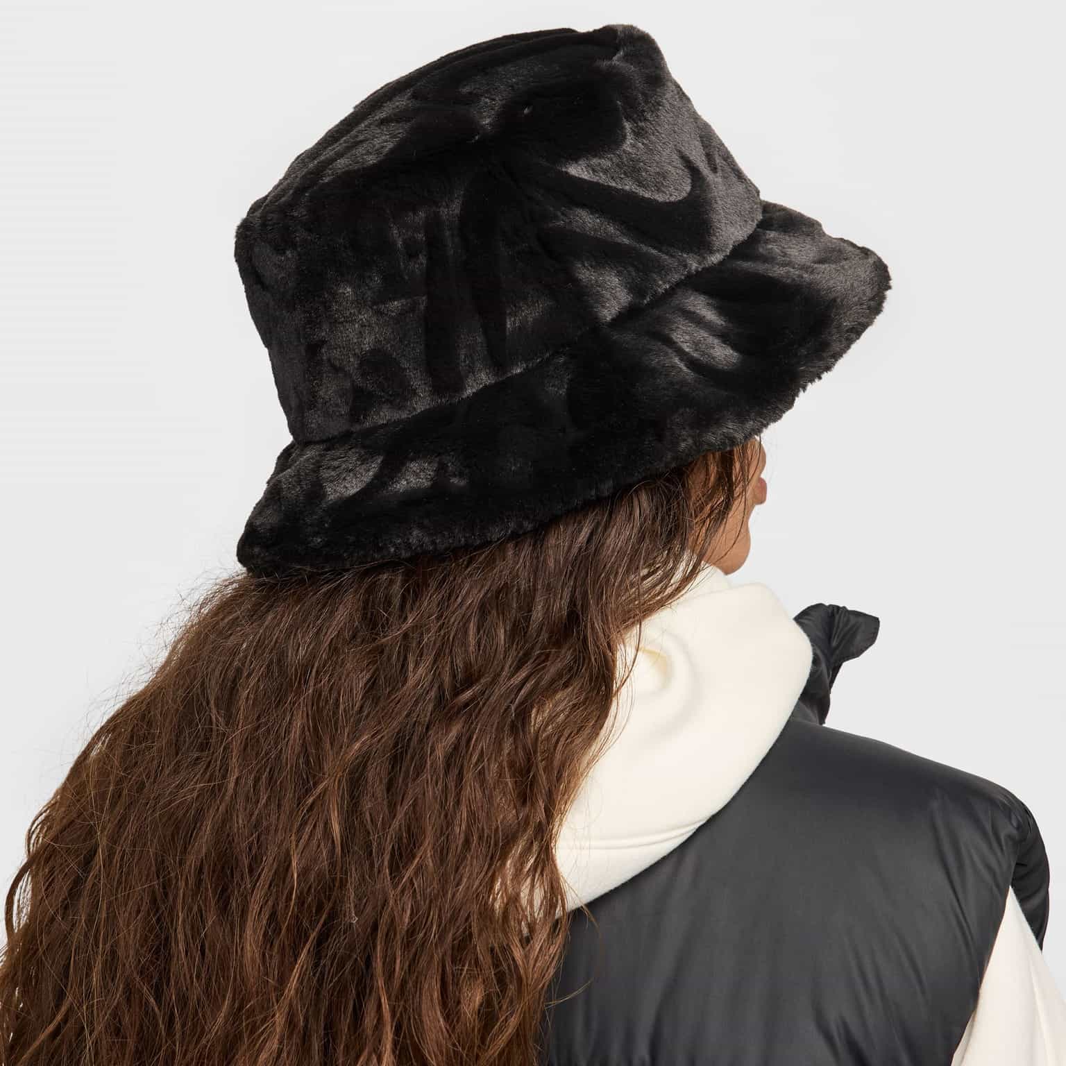Panamă Nike Apex Faux Fur Bucket Hat 3