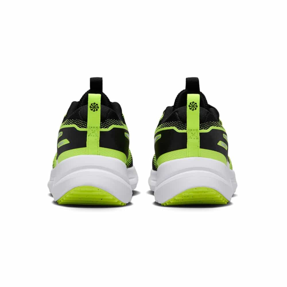 Кроссовки Nike Cosmic Runner 5