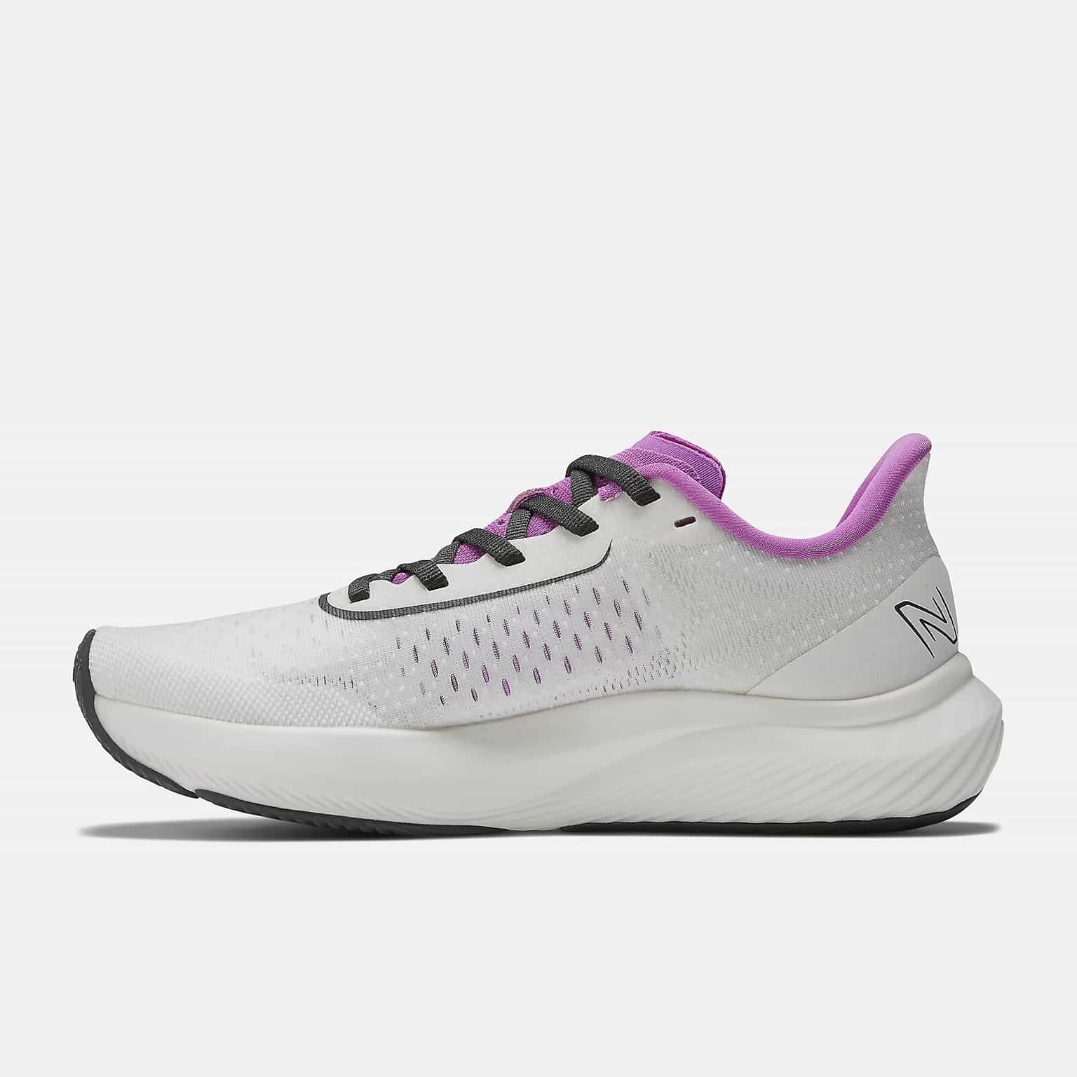 Adidași New Balance Fuel Cell Rebel V3 2