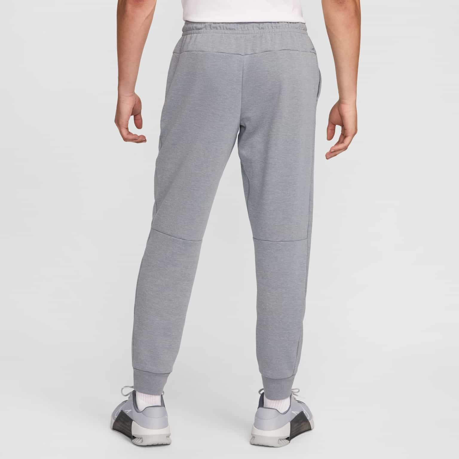 Nike Primary Fleece Dri-FIT UV Performance Joggers 2