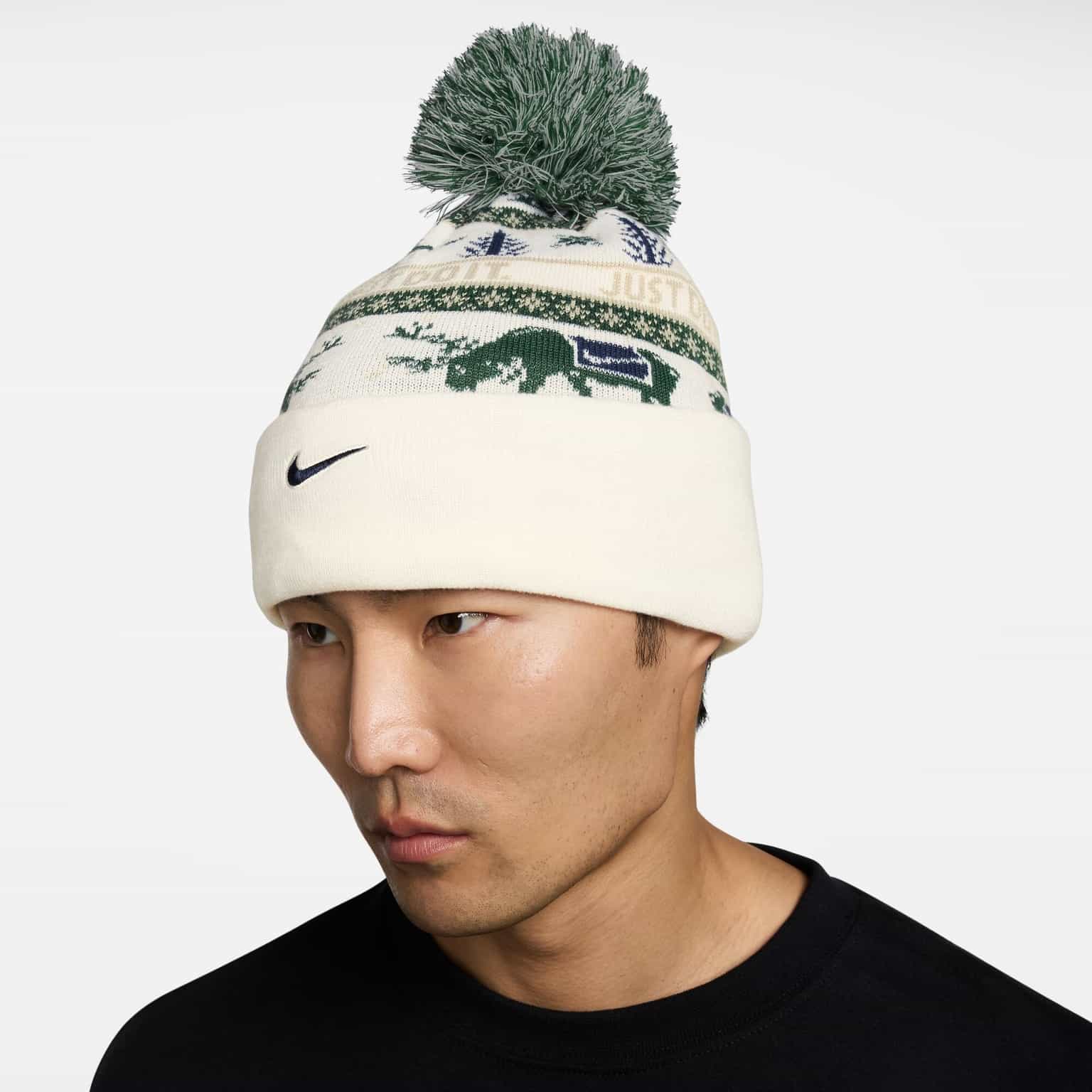 Nike Peak Winter Wonderland Beanie 2