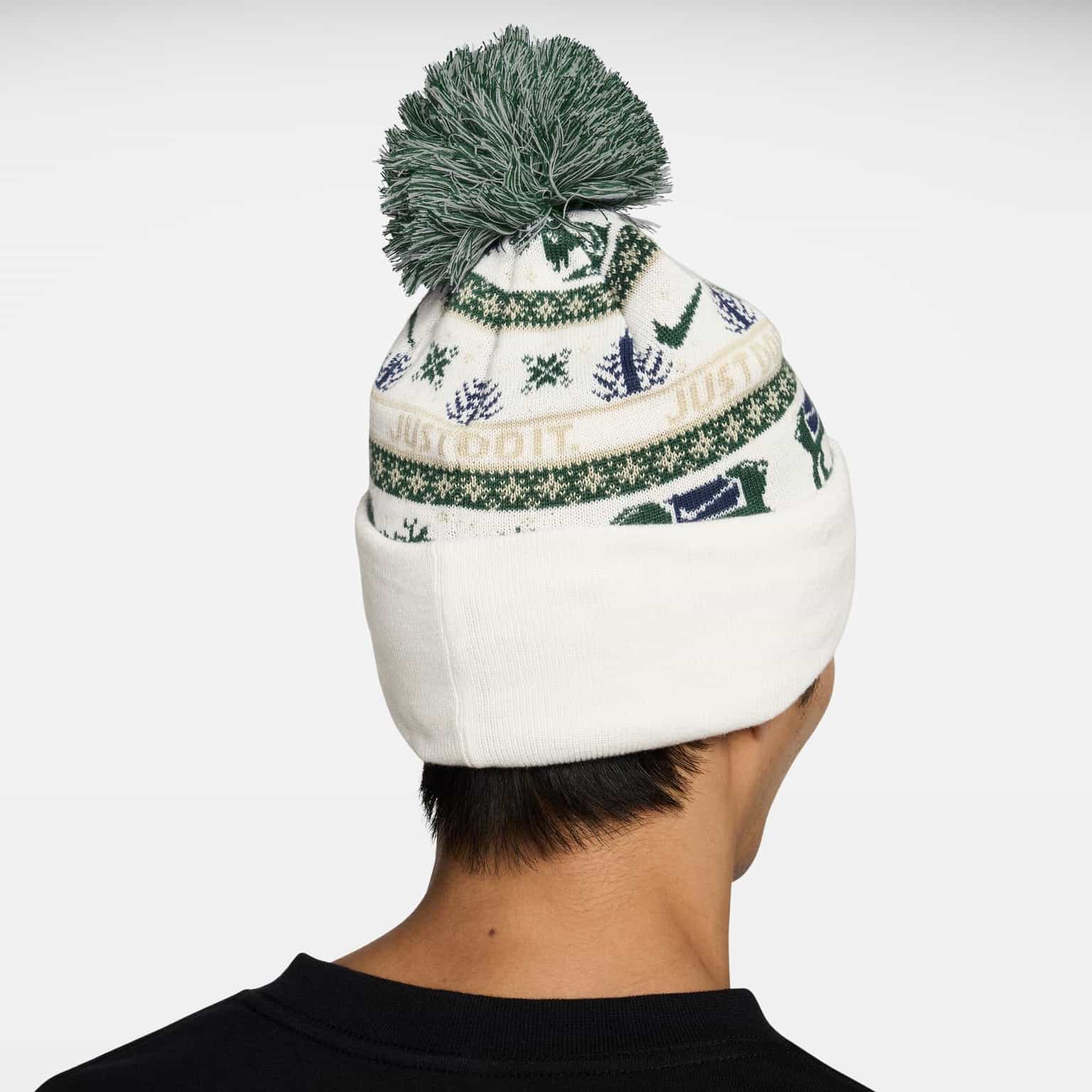 Nike Peak Winter Wonderland Beanie 3