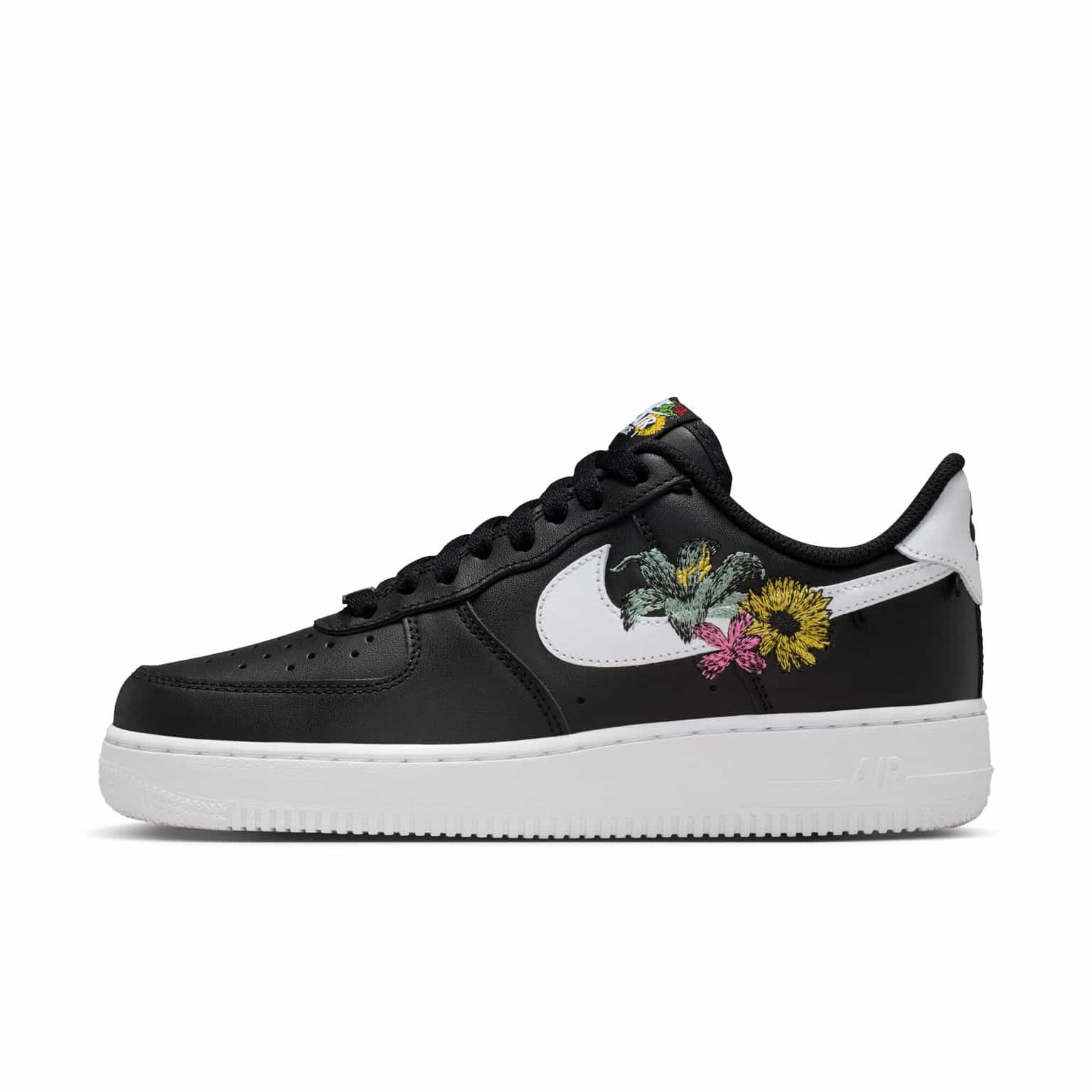 Nike Air Force 1 '07 Premium Flowers 2