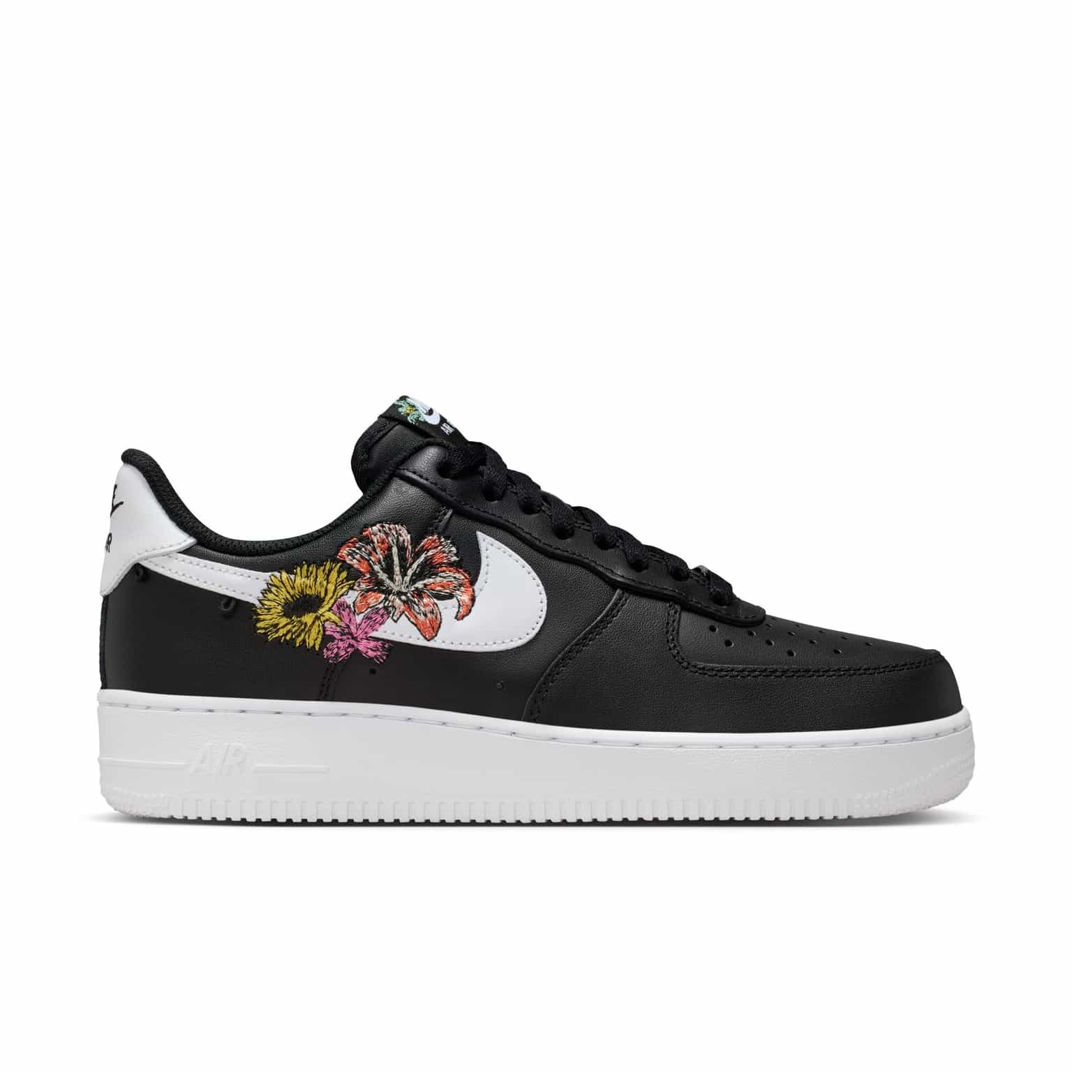 Nike Air Force 1 '07 Premium Flowers 3