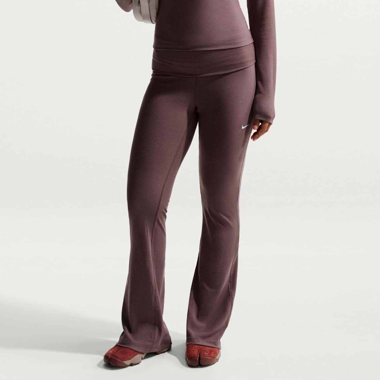 Pantaloni Nike Sportswear Chill Knit Mid-Rise Tight Ribbed