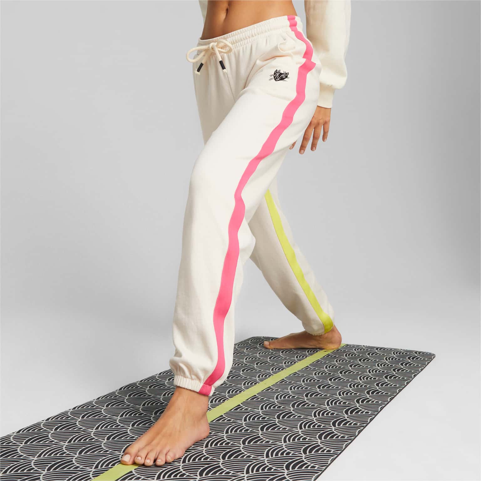 Pantaloni Puma Lemlem