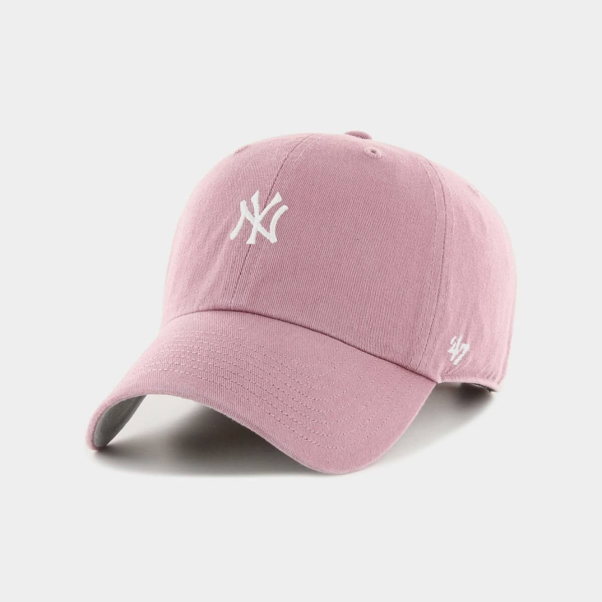 47 New York Yankees Base Runner