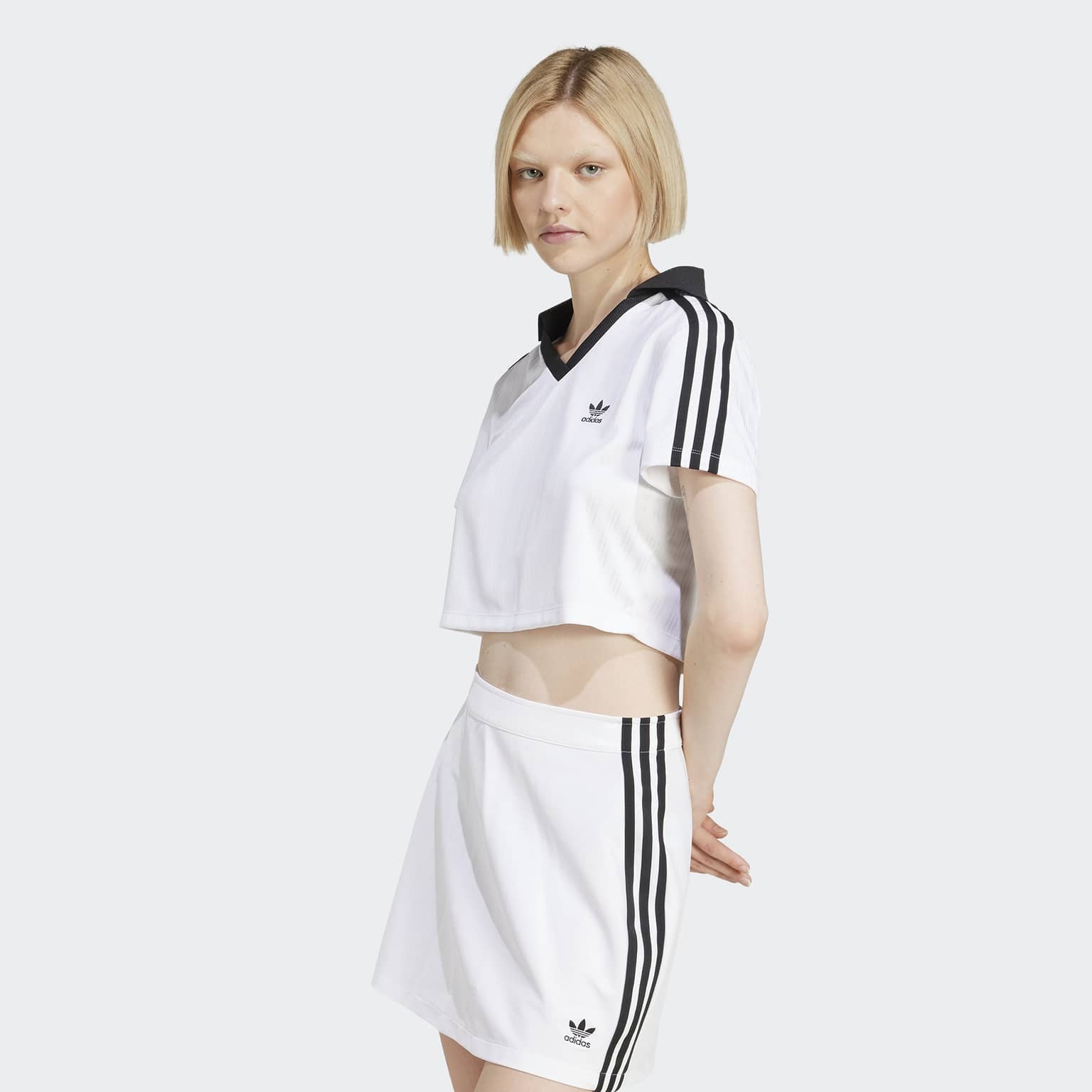 Polo Adidas Adicolor Football Jacquard V-Neck Crop