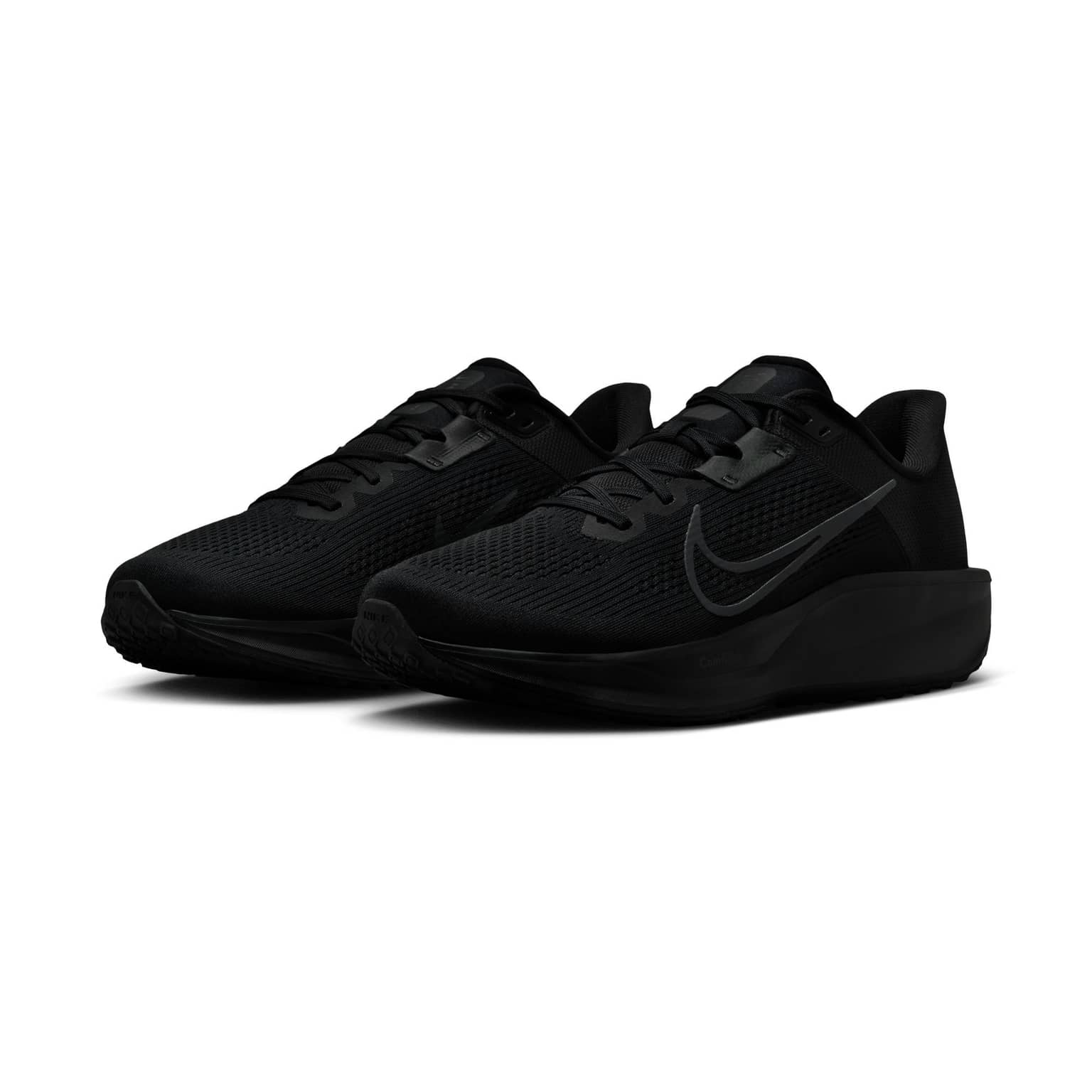 Nike Quest 6