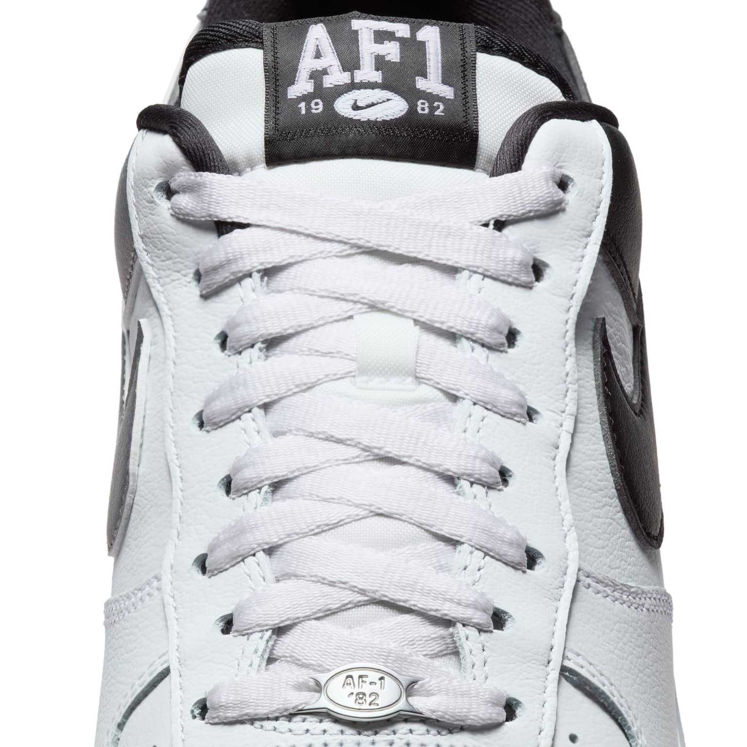 Nike Air Force 1 '07 LV8 8