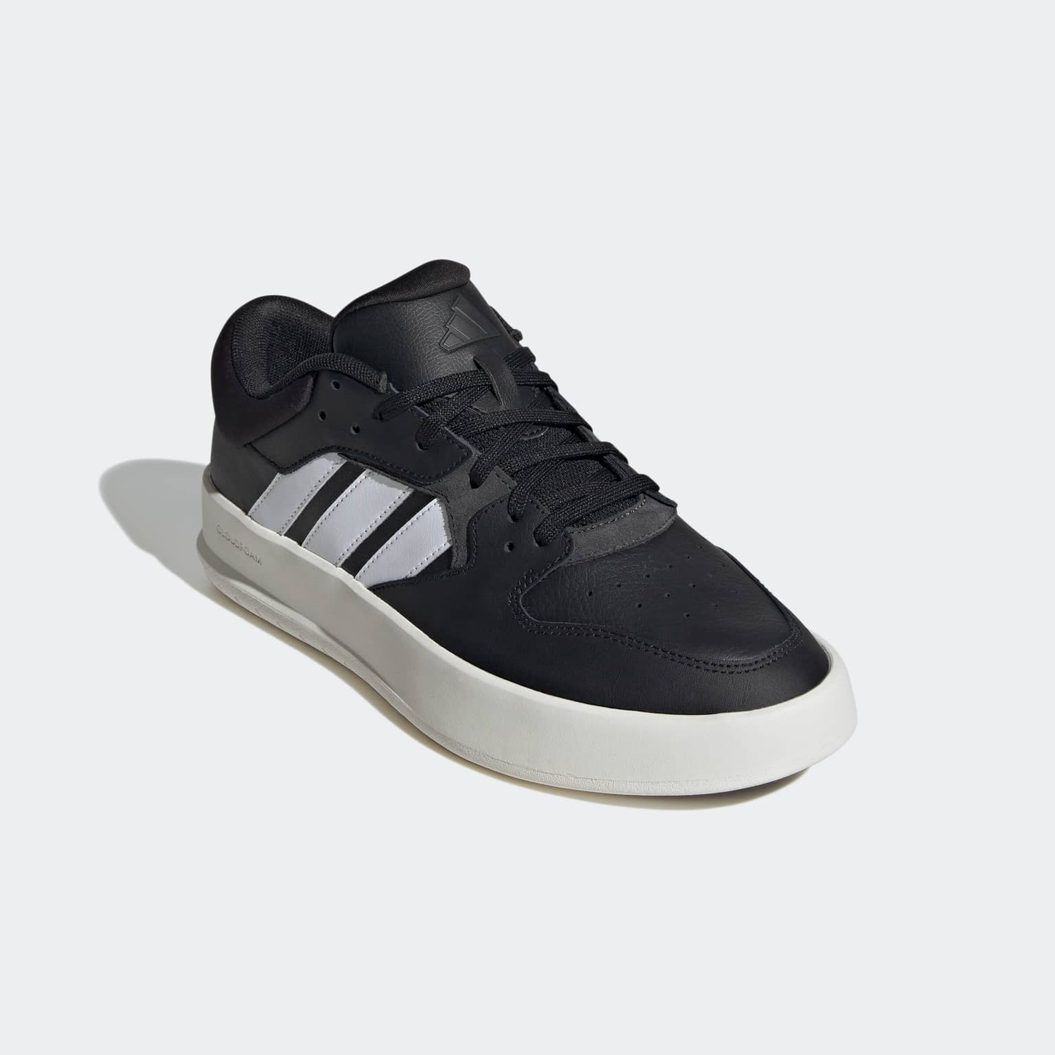 Adidas Court 24