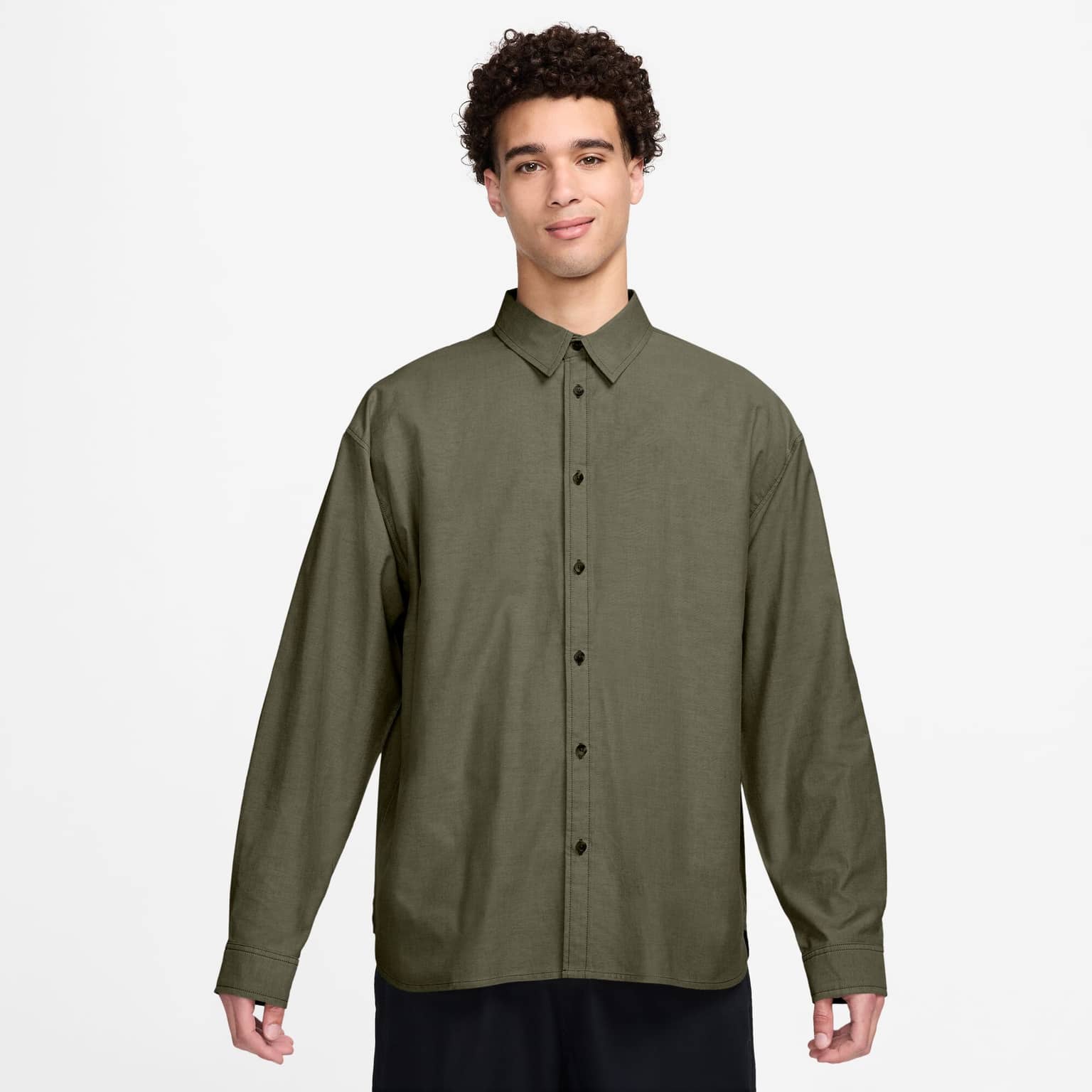 Nike Club Oversized Long-Sleeved Oxford Shirt