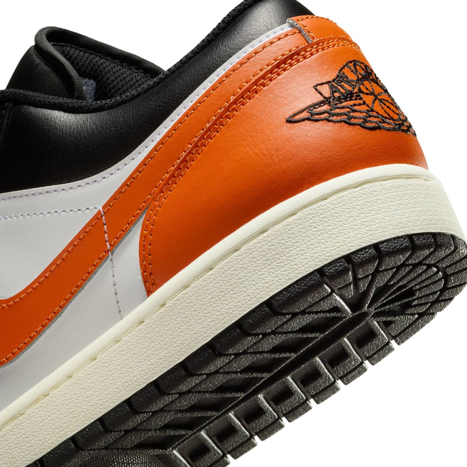 Jordan Air 1 Low 7