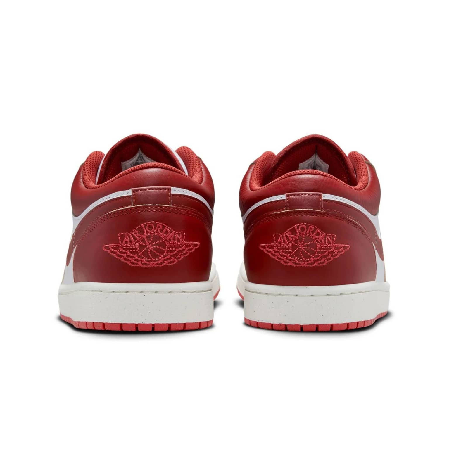 Air Jordan 1 Low SE 4