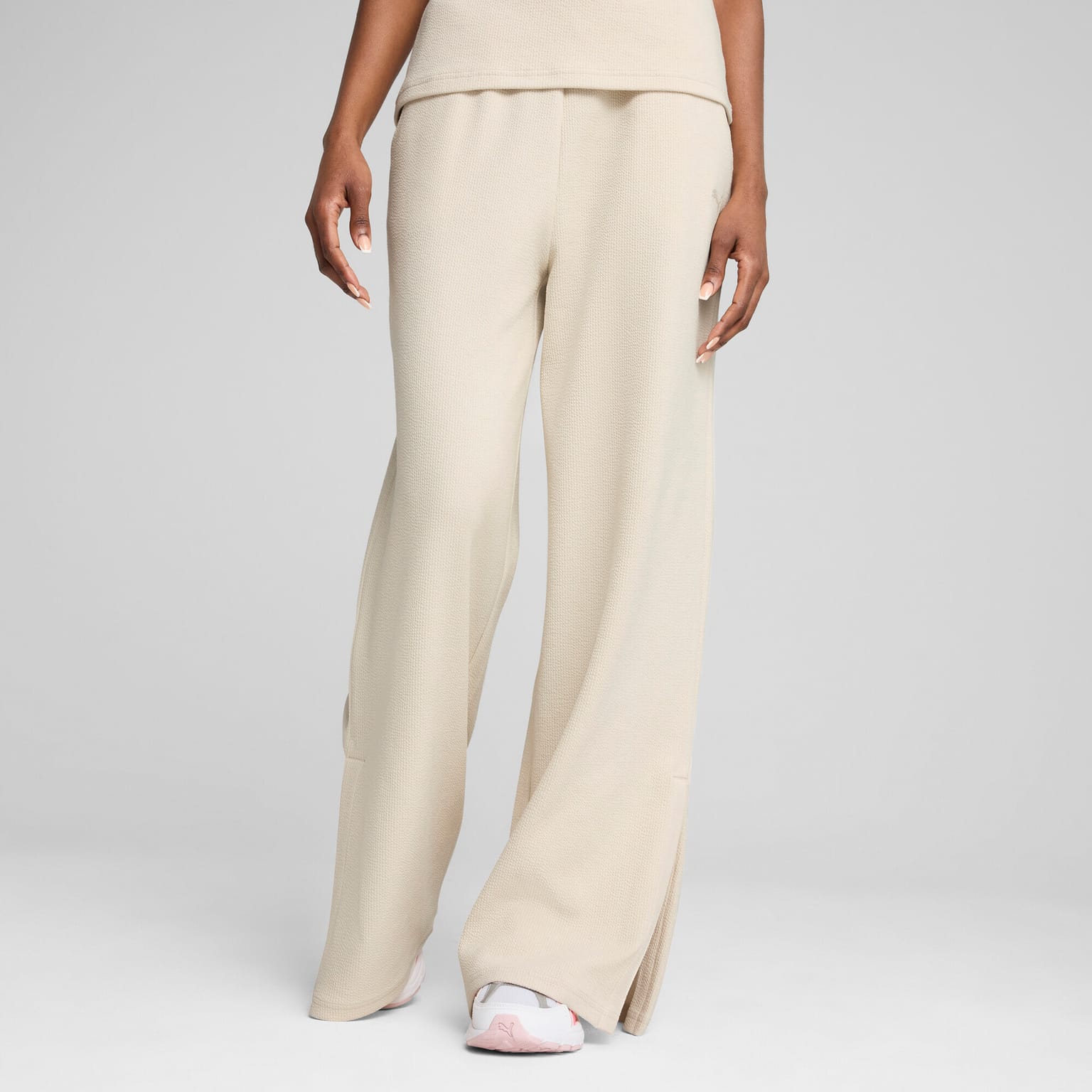 Puma Her High-Waist Straight Sweatpants